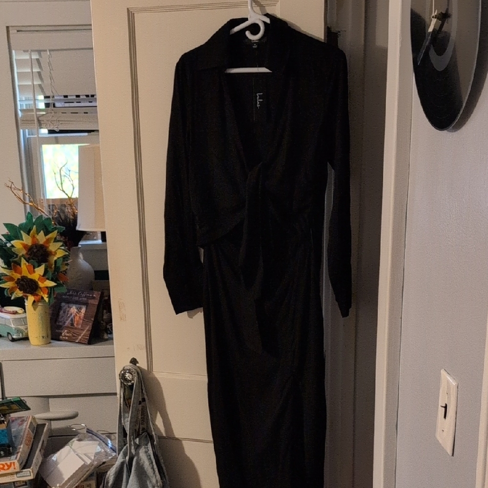 Lulu's Classic Black Long Sleeve Dress With Cutout